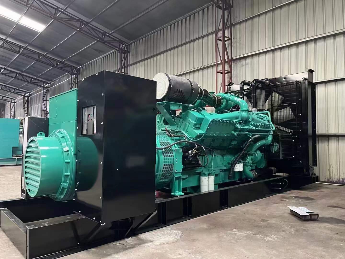 全南如何降低 800kW 柴油发电机输出电流的波动？