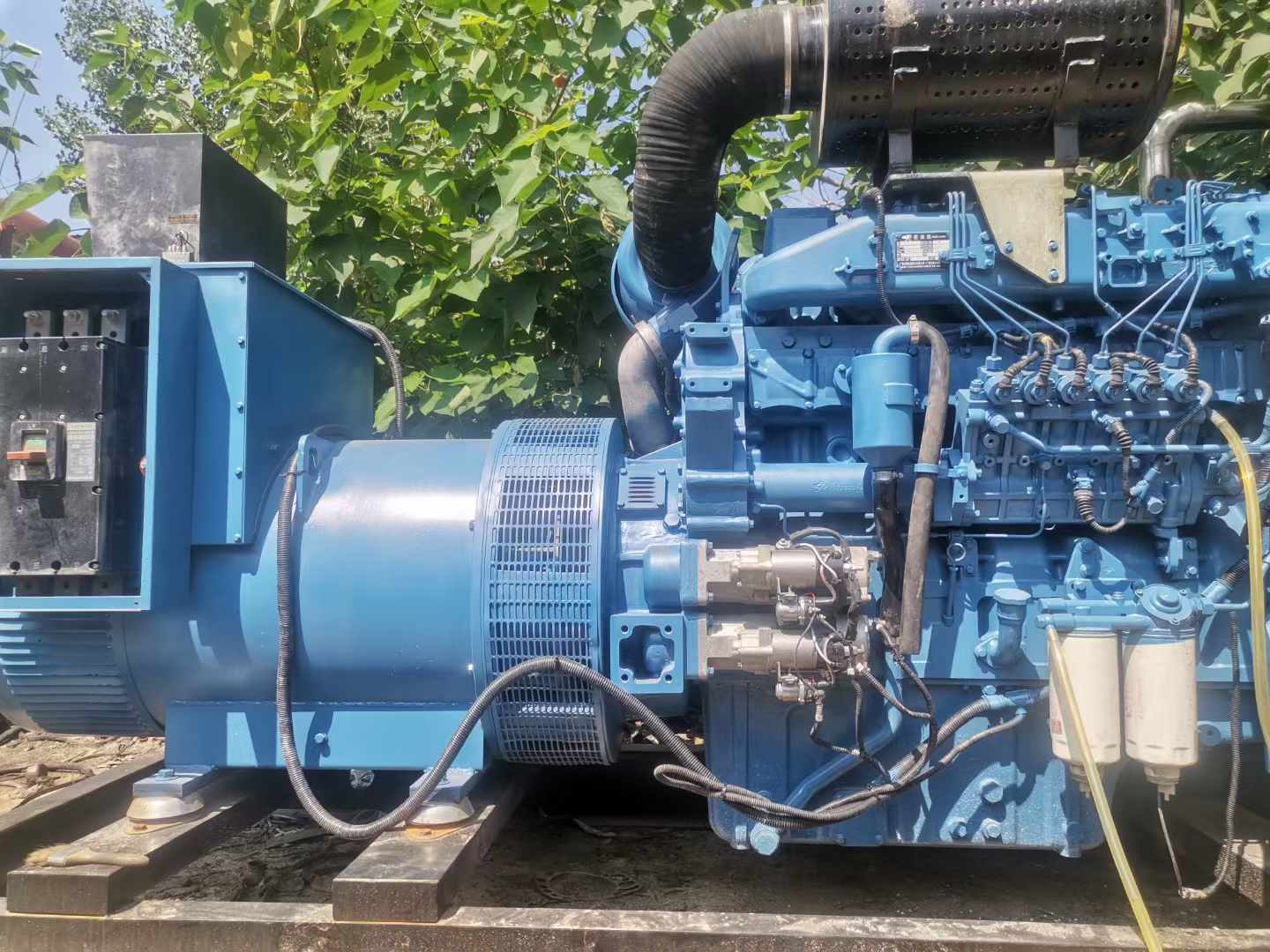 全南详细说明降低 800kW 柴油发电机输出电流波动的方法